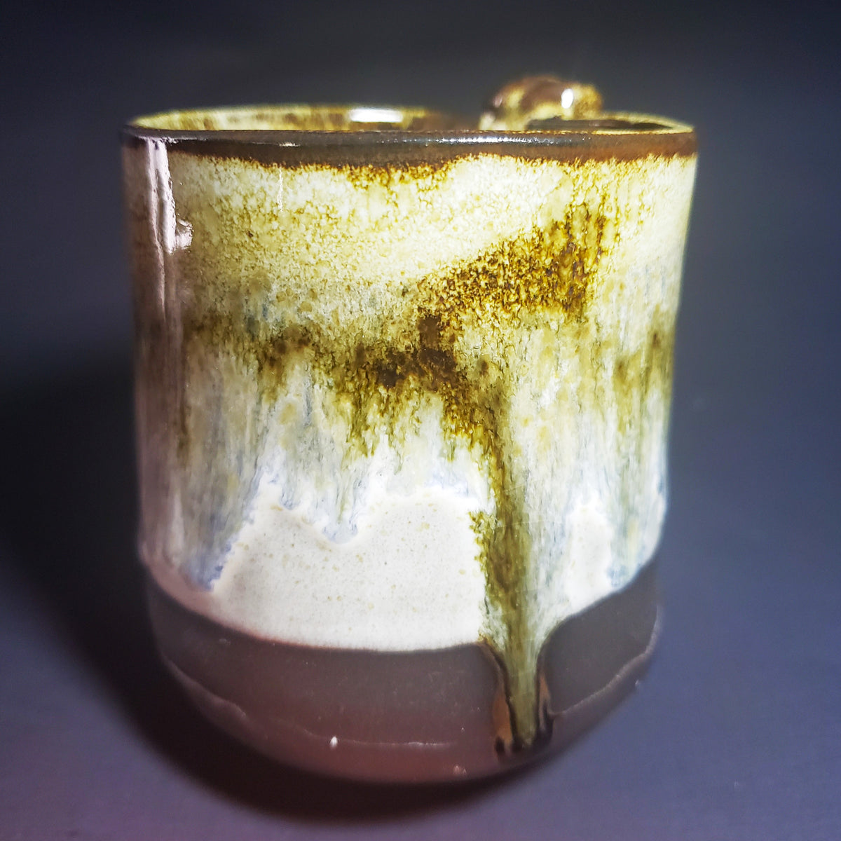 Ceramic Mug w/ Twisted Handle & Round Bottom